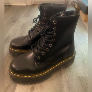 Doc Martin Thick Soled Boots Size 6